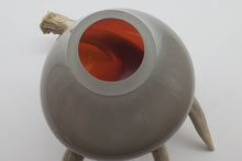 Load image into Gallery viewer, Hunters Paradise Series (Golden Iris Bowl on Antler)