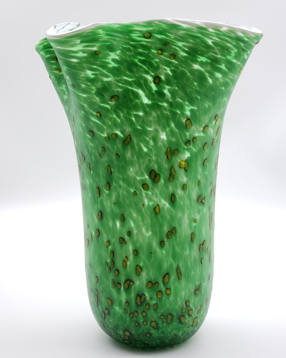 Green Vase Yellow spots and White Interior (Large Vase) – MorethanLemons