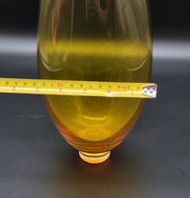 Load image into Gallery viewer, Golden Topaz Vase (#3)