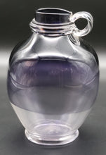Load image into Gallery viewer, Roberta Eichenberg Vessel