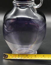 Load image into Gallery viewer, Roberta Eichenberg Vessel